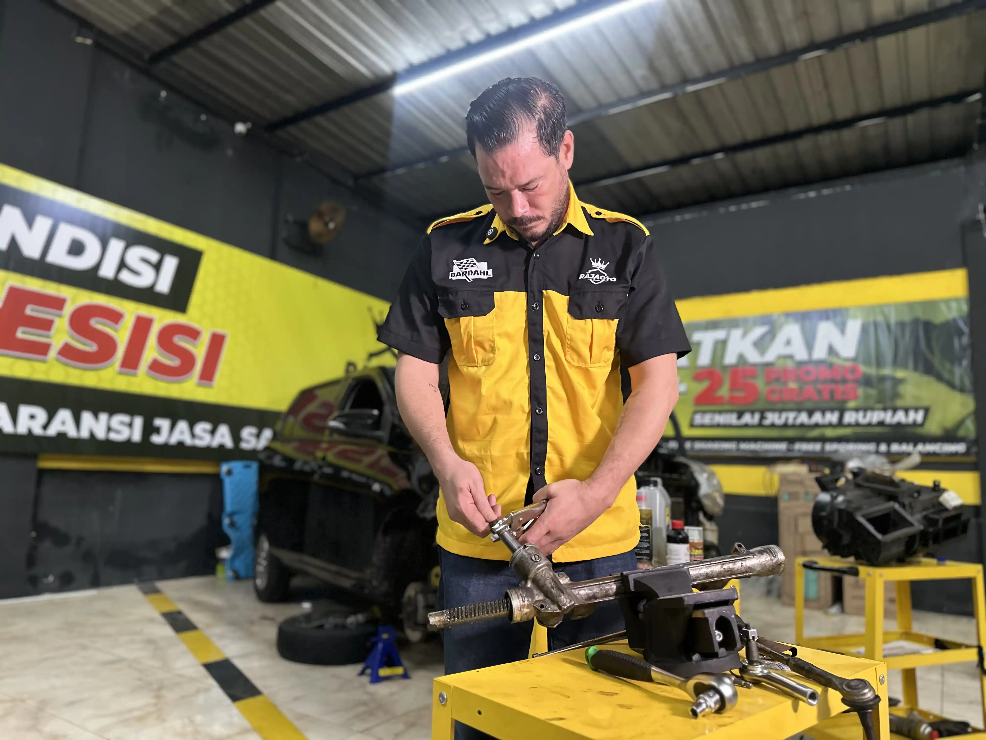 Inovasi Baru Raja Oto, Rebuild Kaki-Kaki Mobil Tanpa Menginap